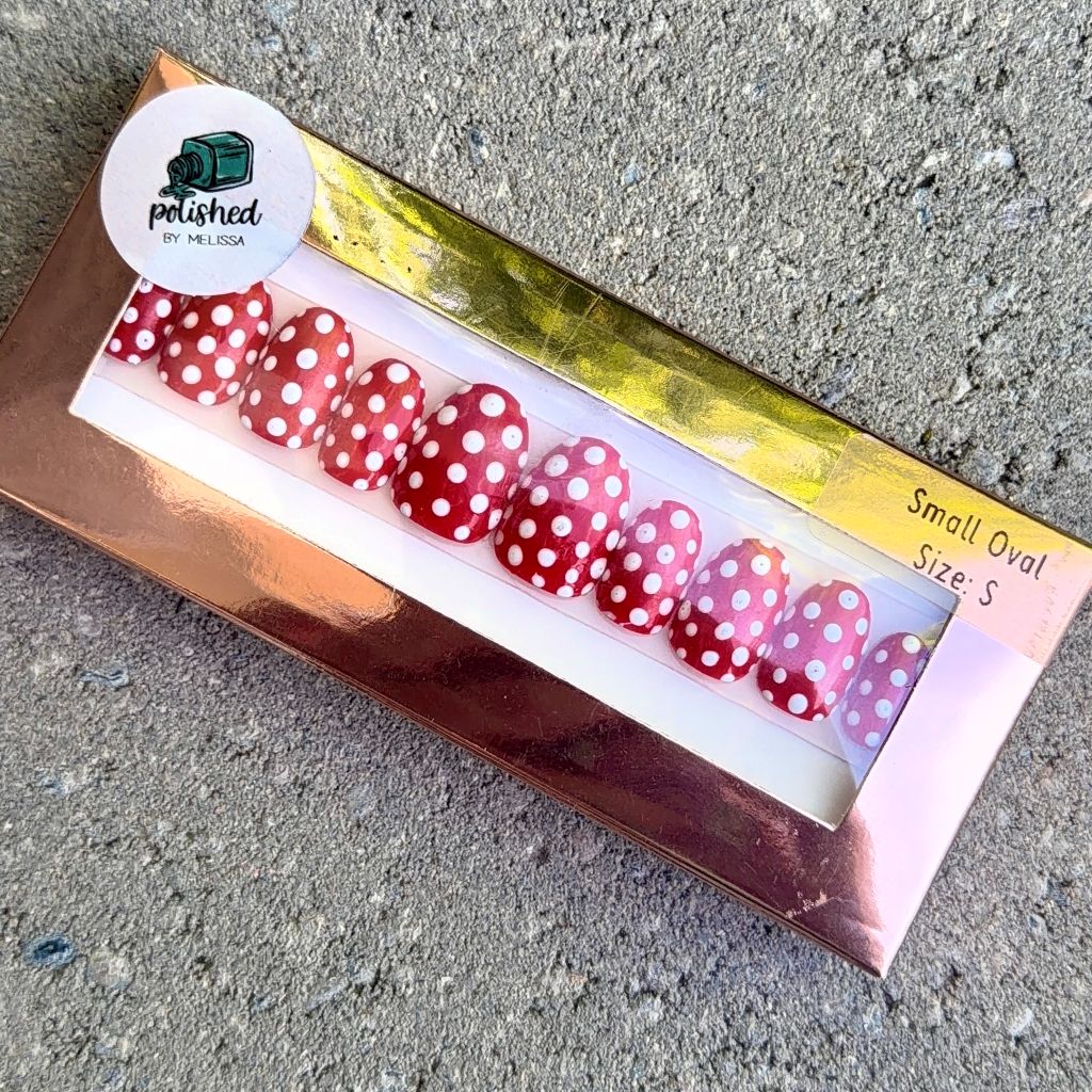 Polka Dots | Size: Small | Shape: Short Oval | SKU 2261
