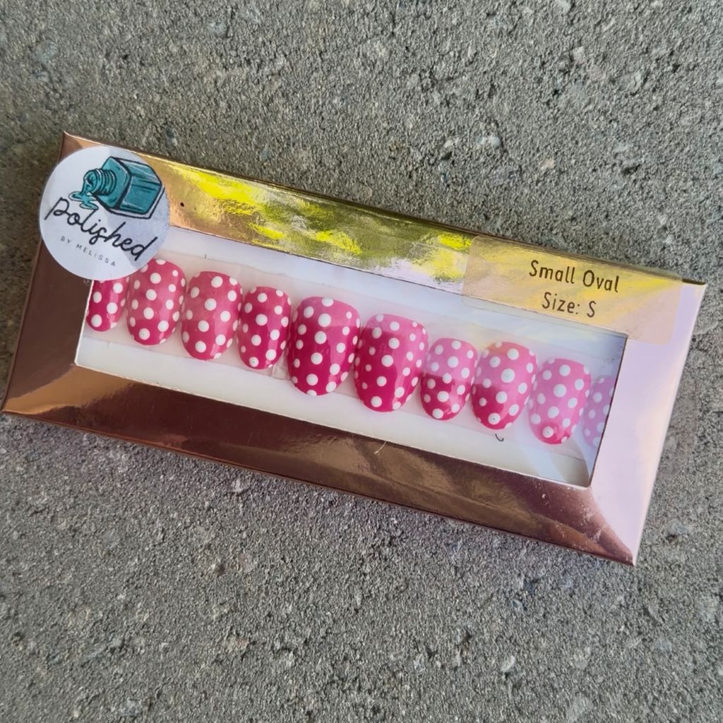 Polka Dots | Size: Small | Shape: Short Oval | SKU 2303